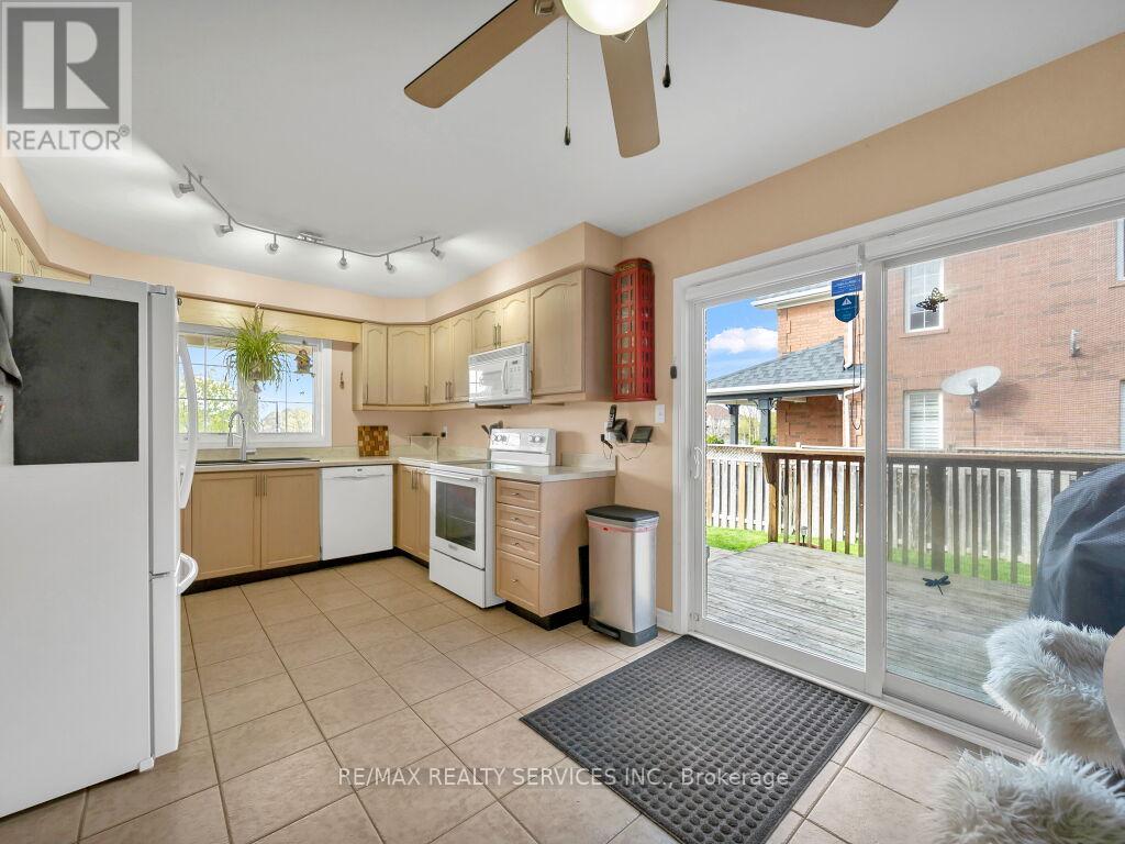 21 FILBERT WAY - 18