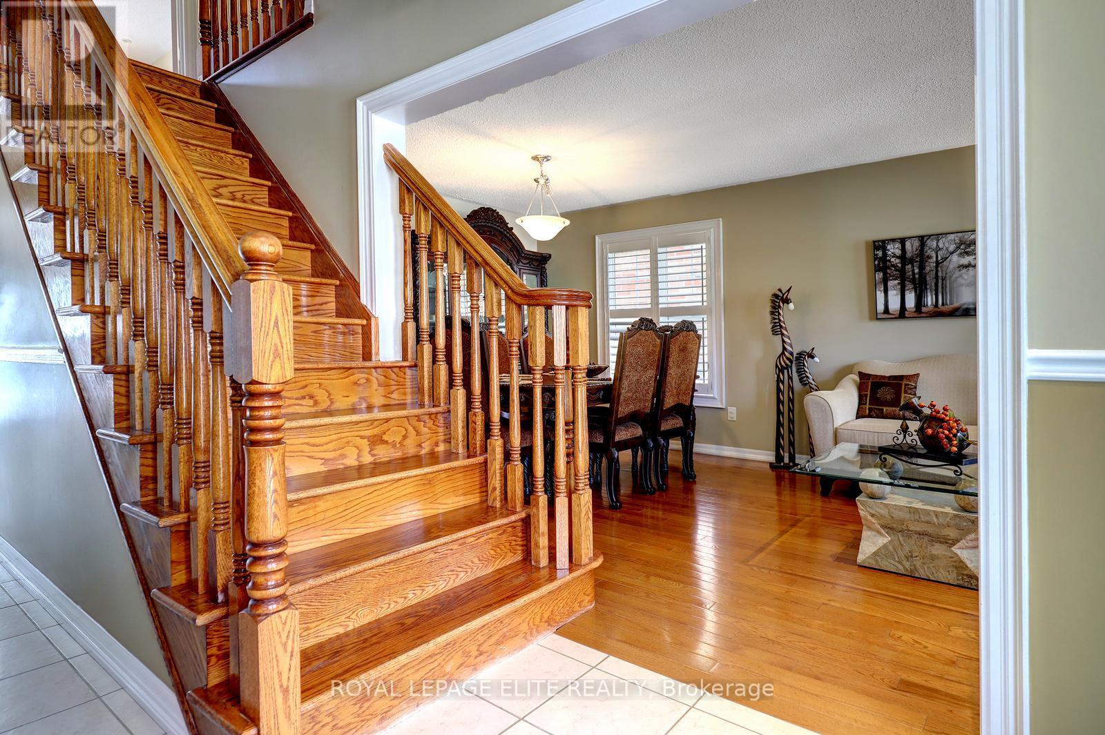 1094 HEPBURN ROAD - 6