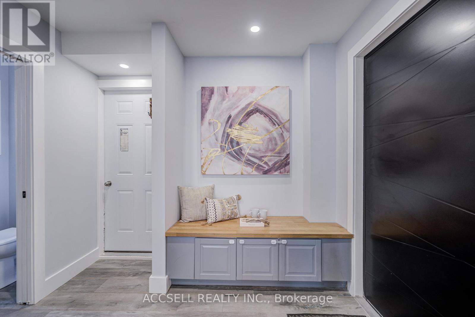 527 WALLENBERG CRESCENT - 6