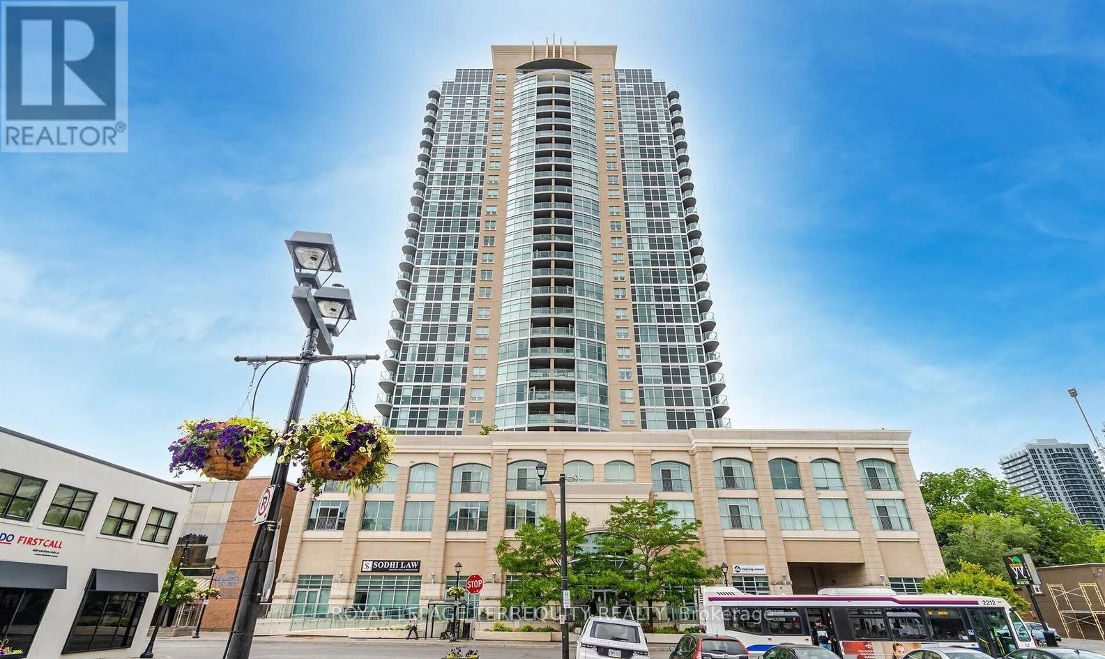 #2311 9 GEORGE STREET N - 3