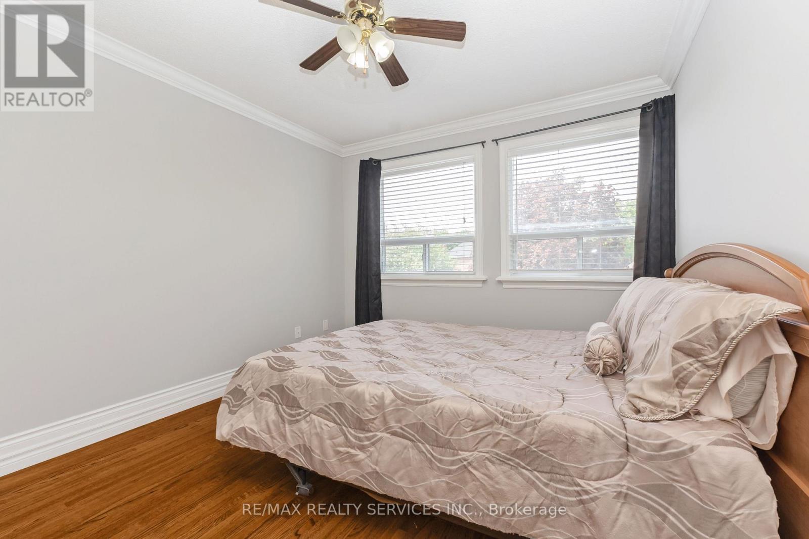 29 CHESTNUT AVENUE - 33