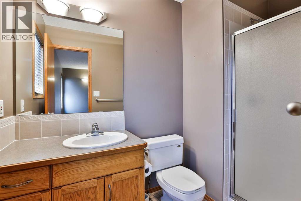 38 St James Crescent N - 14
