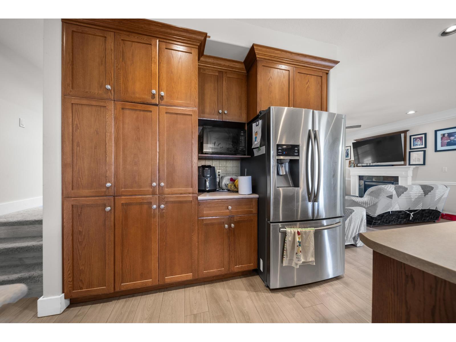 1189 GLADWIN ROAD, Abbotsford