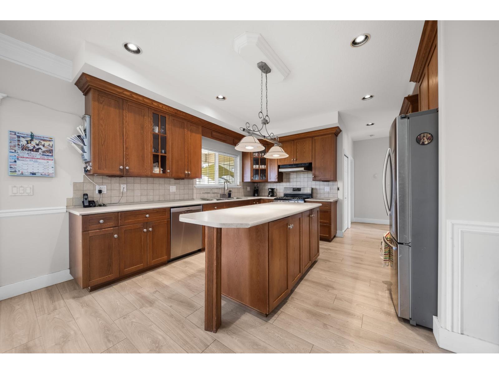 1189 GLADWIN ROAD, Abbotsford