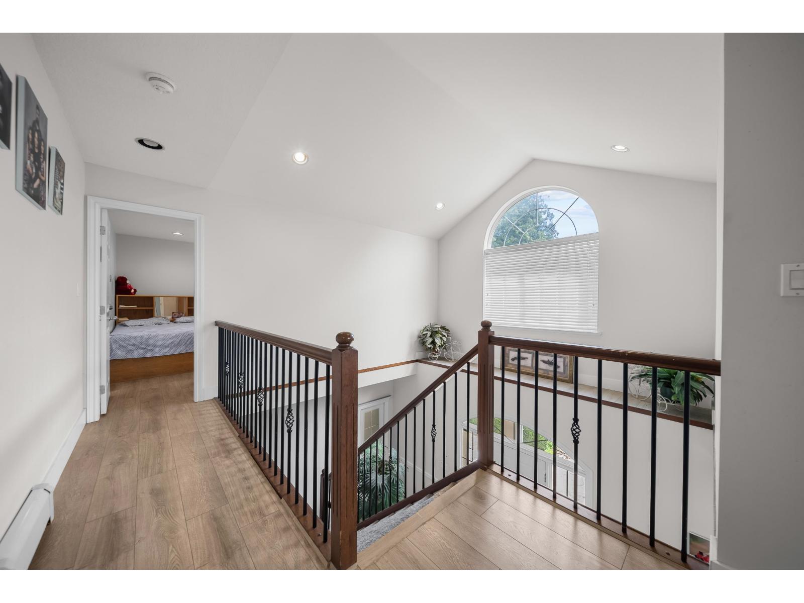 1189 GLADWIN ROAD, Abbotsford