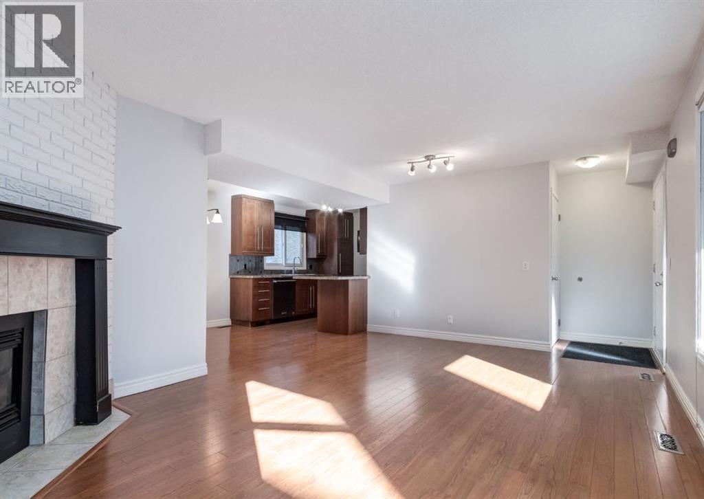 #3 123 13 Avenue NE - 5
