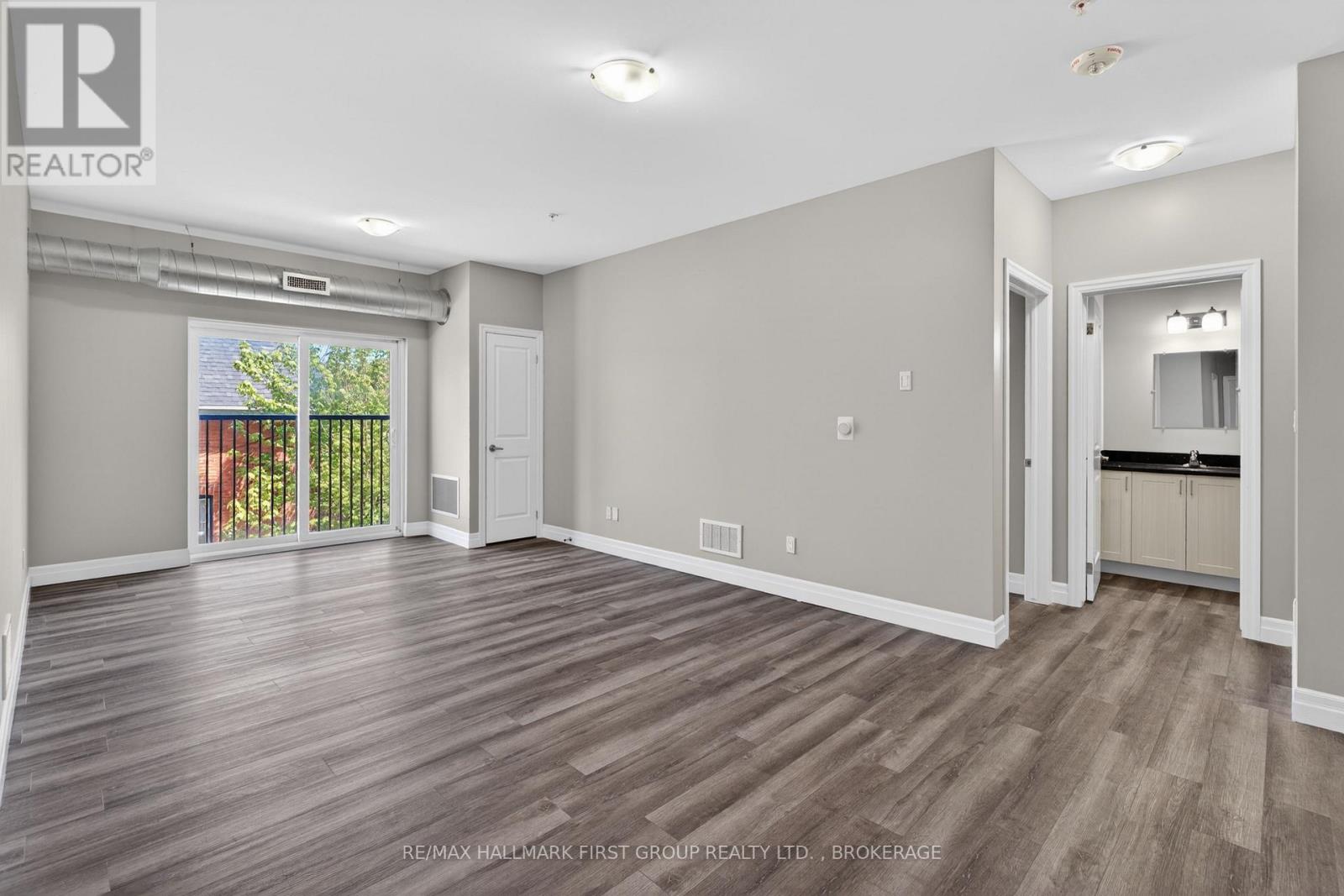 #217 501 FRONTENAC STREET - 12