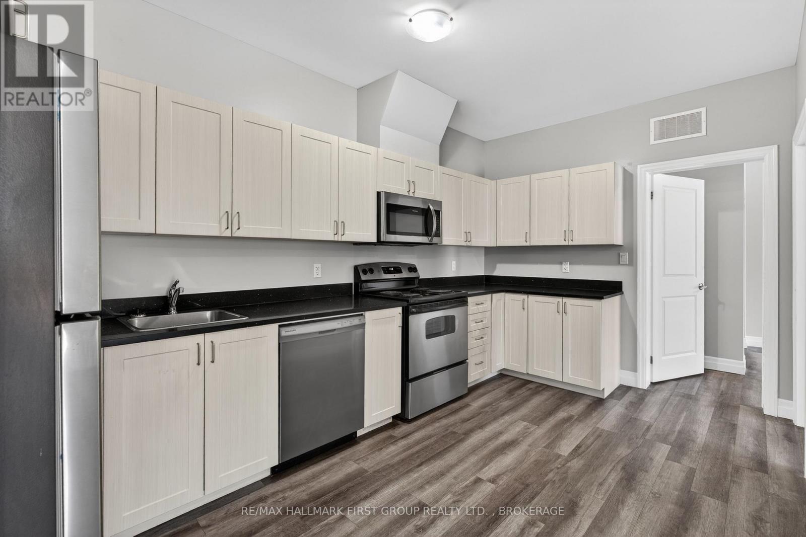 #217 501 FRONTENAC STREET - 13
