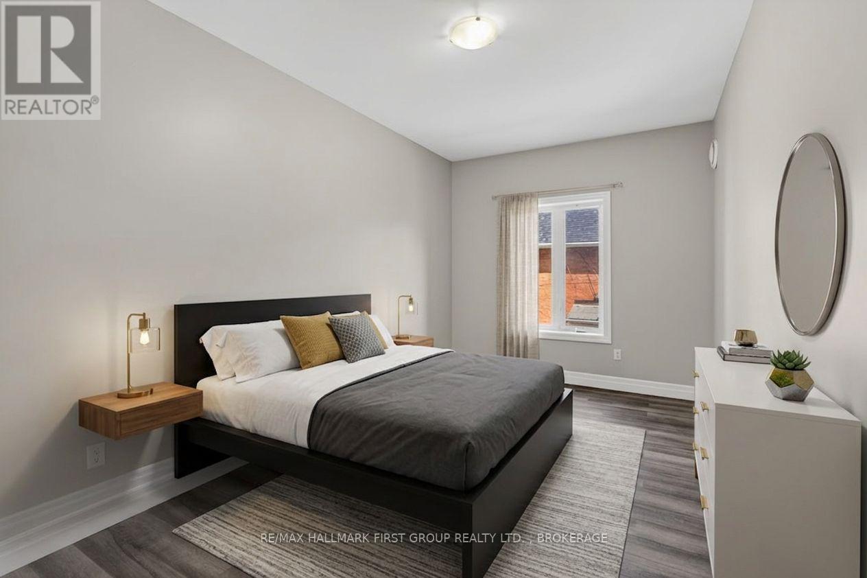 #217 501 FRONTENAC STREET - 17