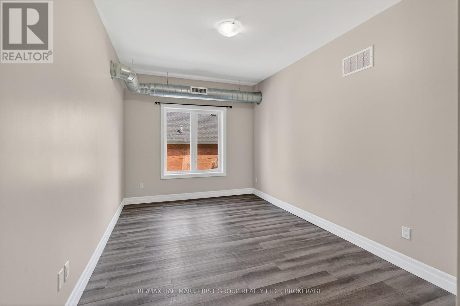#217 501 FRONTENAC STREET - 20