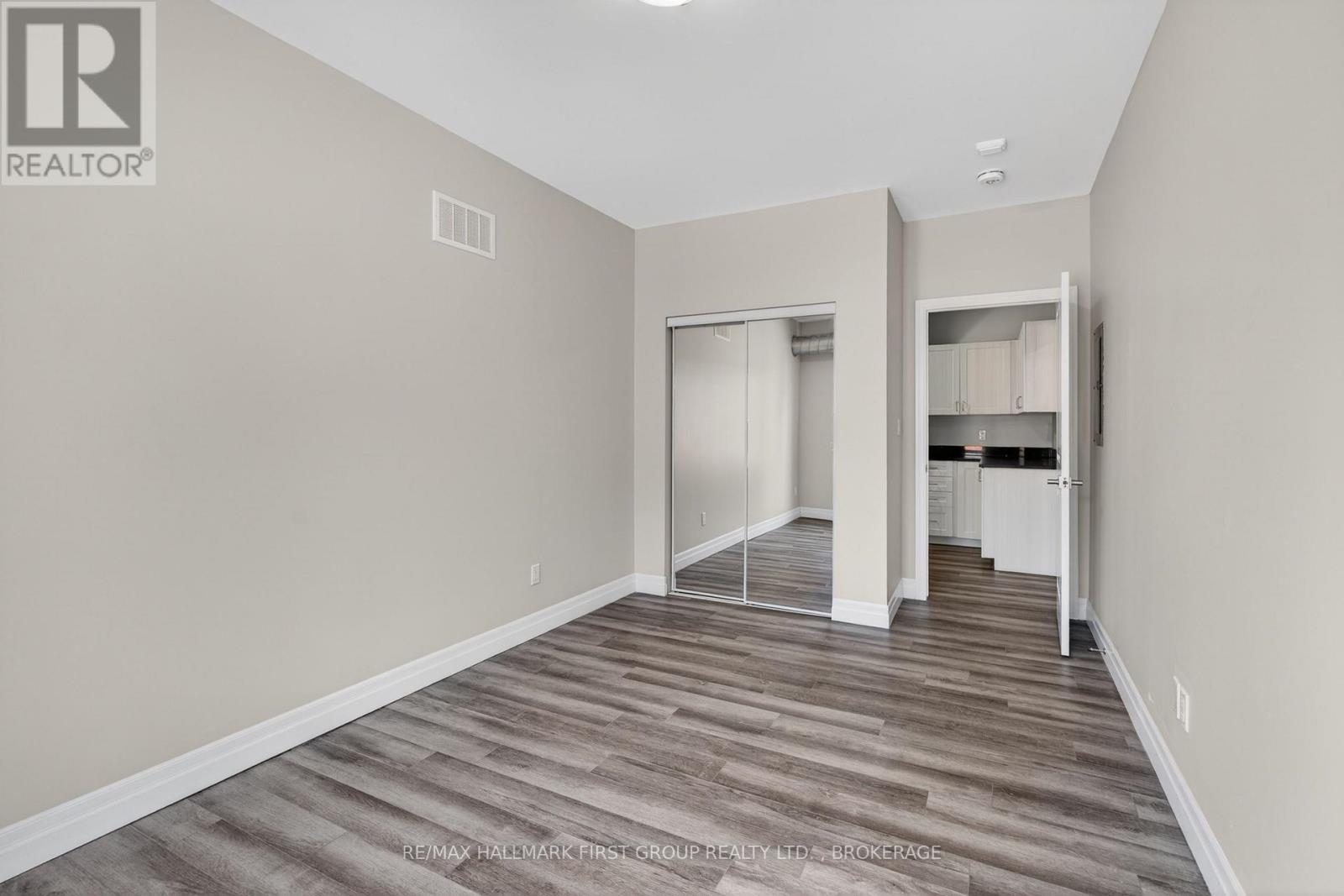 #217 501 FRONTENAC STREET - 21
