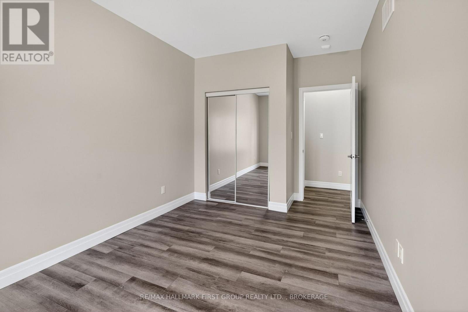 #217 501 FRONTENAC STREET - 24