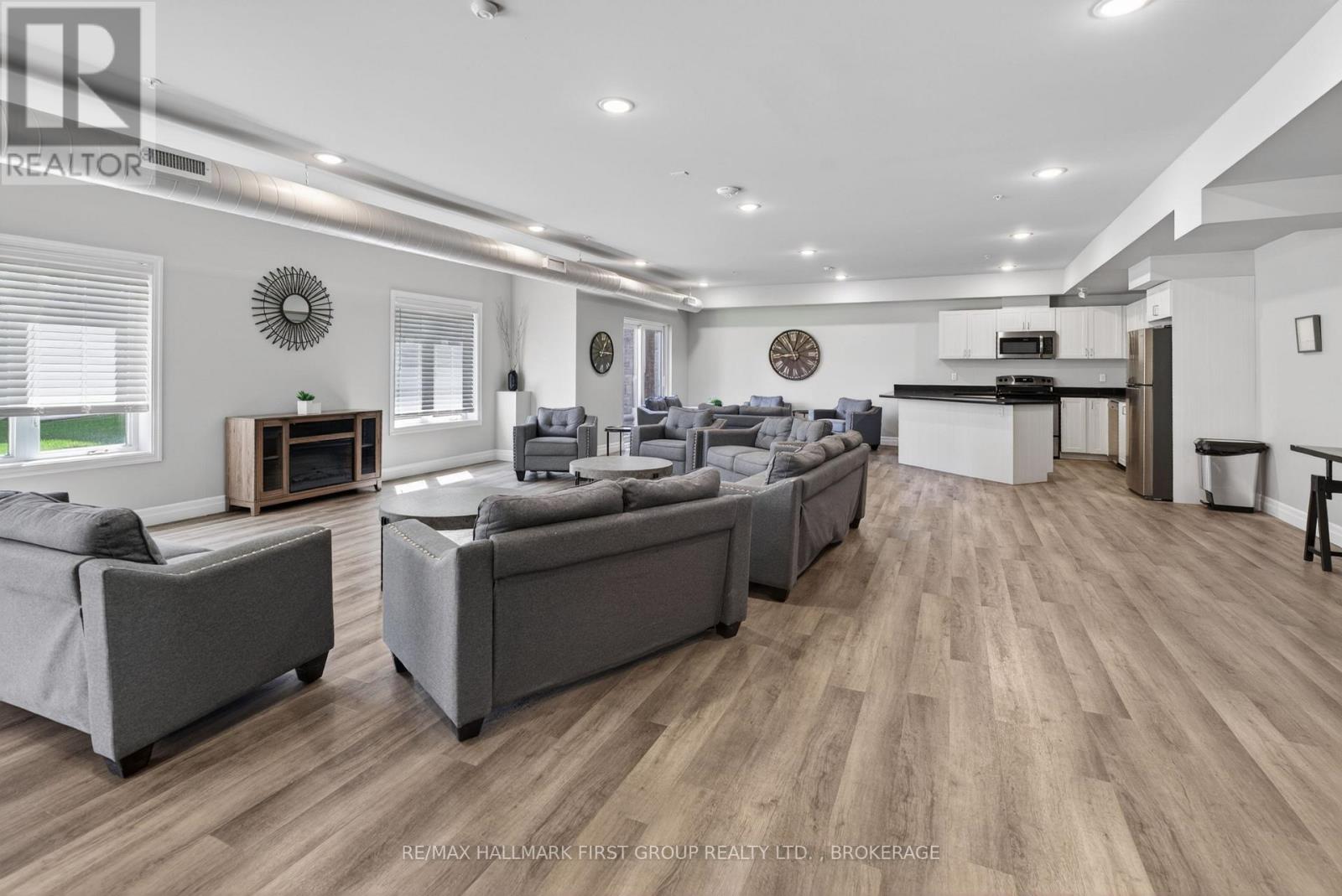 #217 501 FRONTENAC STREET - 37