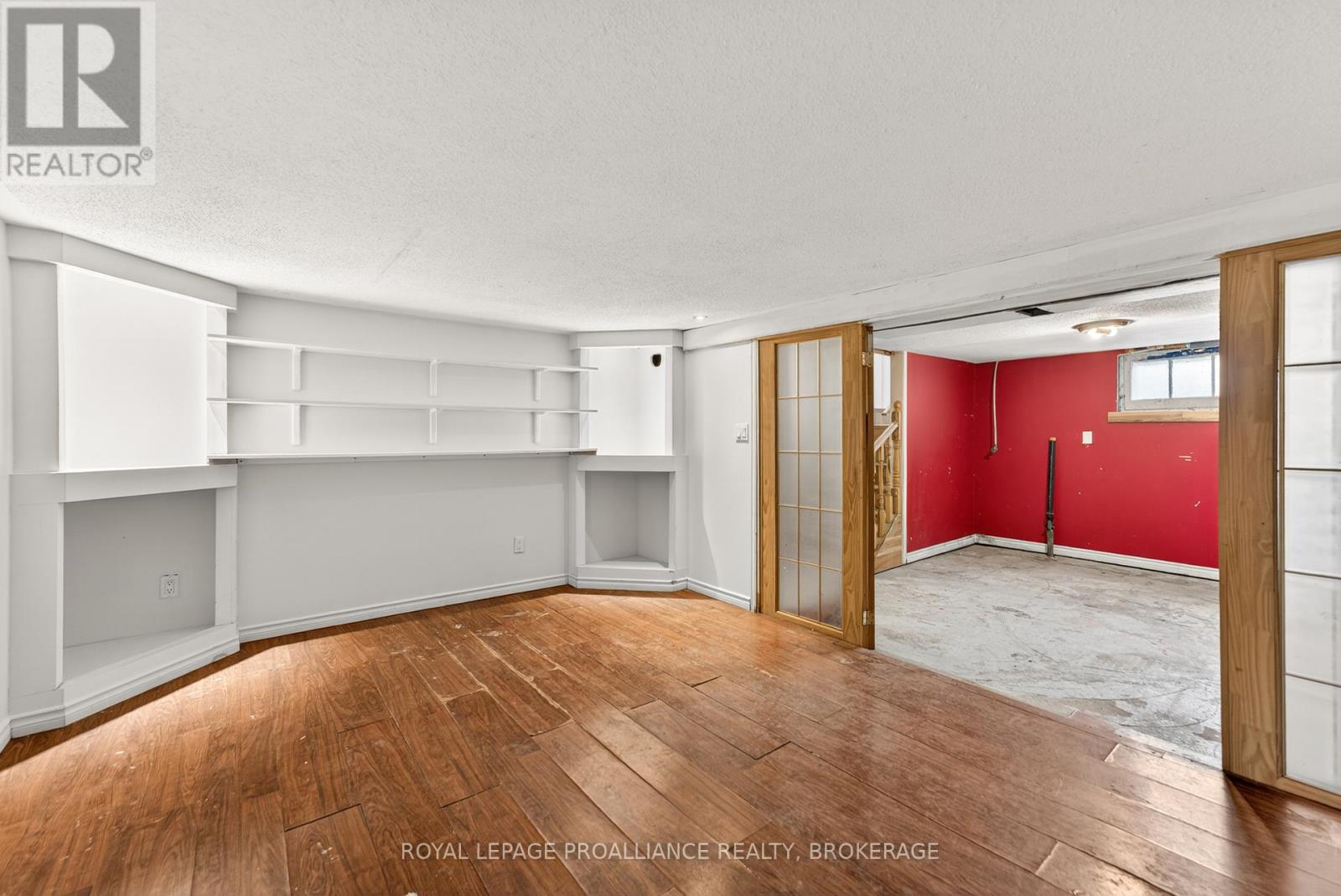 169 CARRUTHERS AVENUE - 28