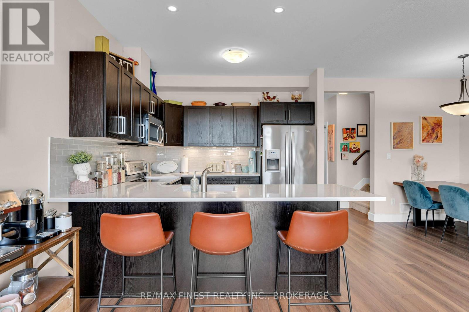 106 DR RICHARD JAMES CRESCENT - 11