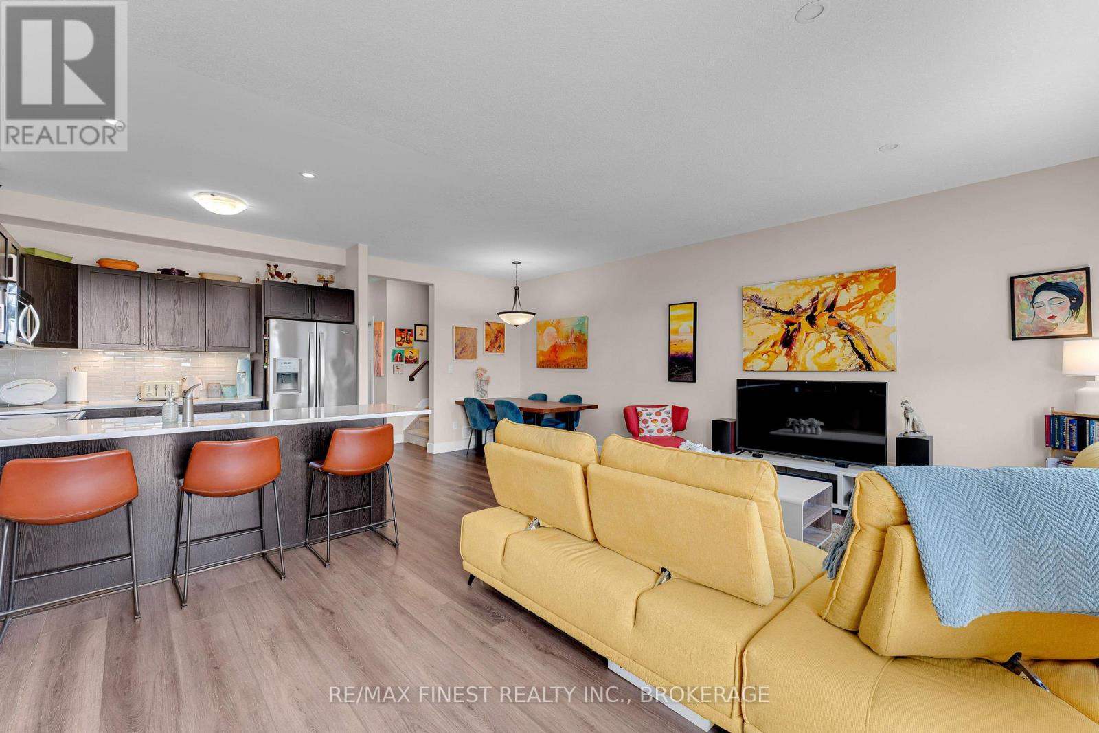 106 DR RICHARD JAMES CRESCENT - 13