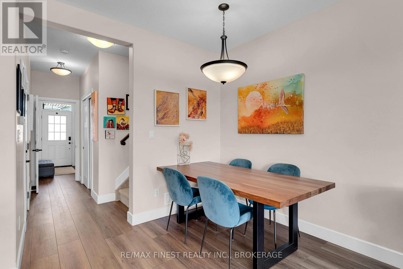 106 DR RICHARD JAMES CRESCENT - 18