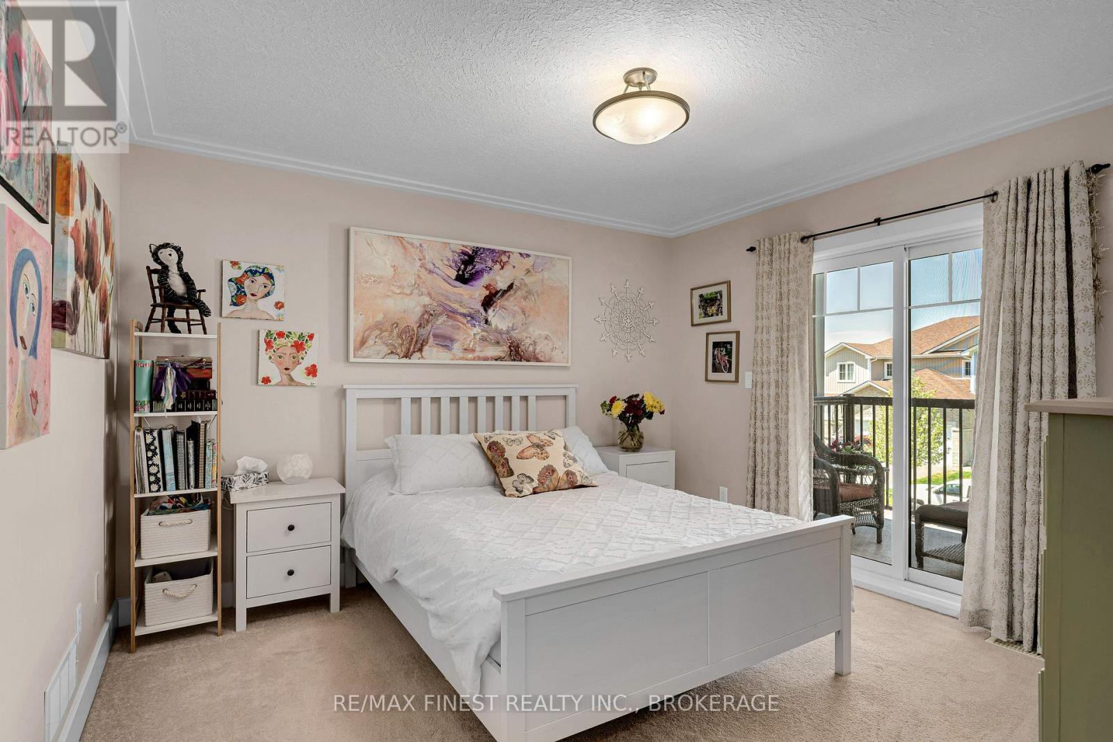 106 DR RICHARD JAMES CRESCENT - 22
