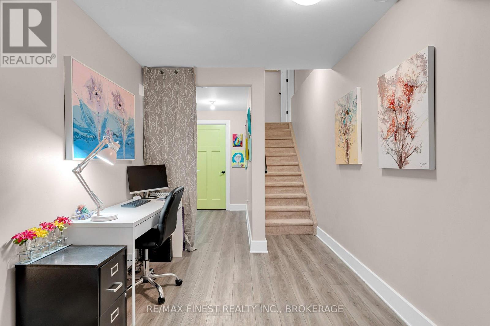 106 DR RICHARD JAMES CRESCENT - 33