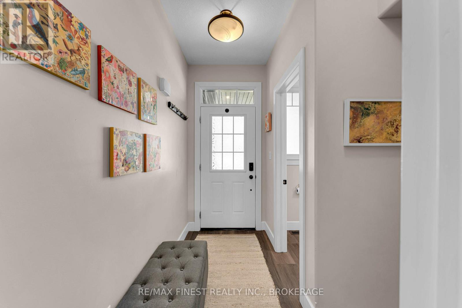 106 DR RICHARD JAMES CRESCENT - 6