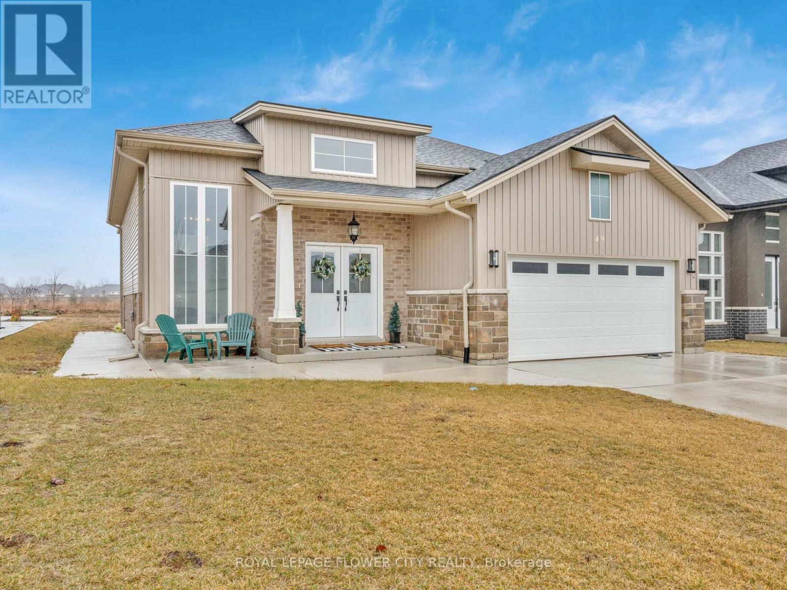 49 KINGSBRIDGE DRIVE - 4