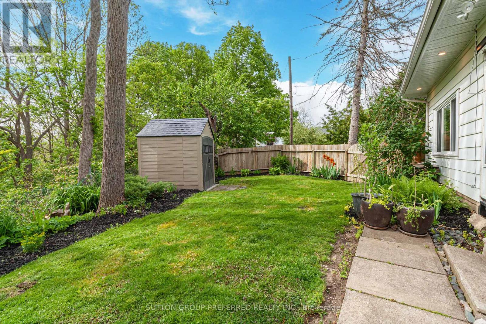 46 OWAISSA STREET - 39