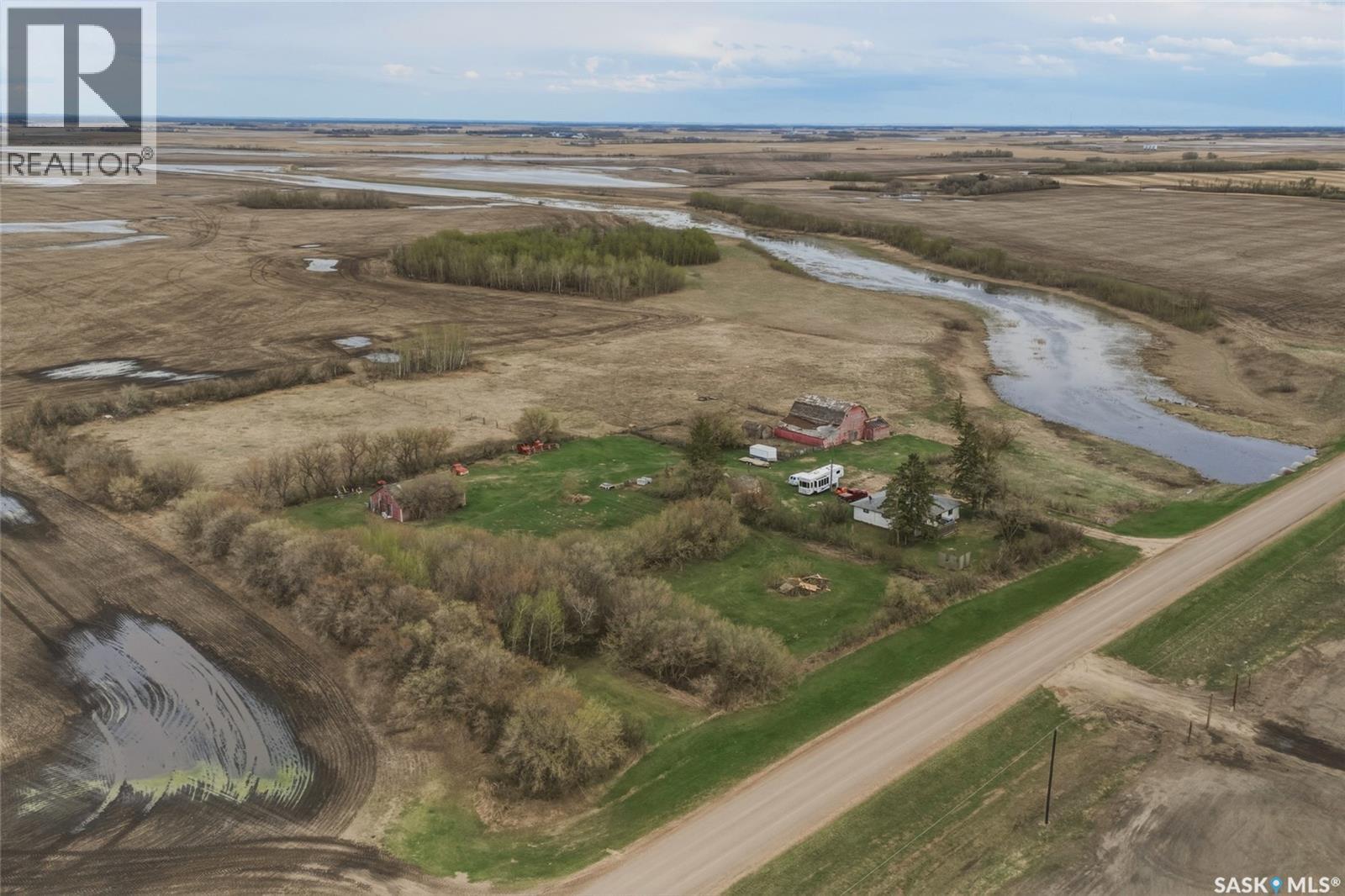 Hagel Acreage Rosthern - 1