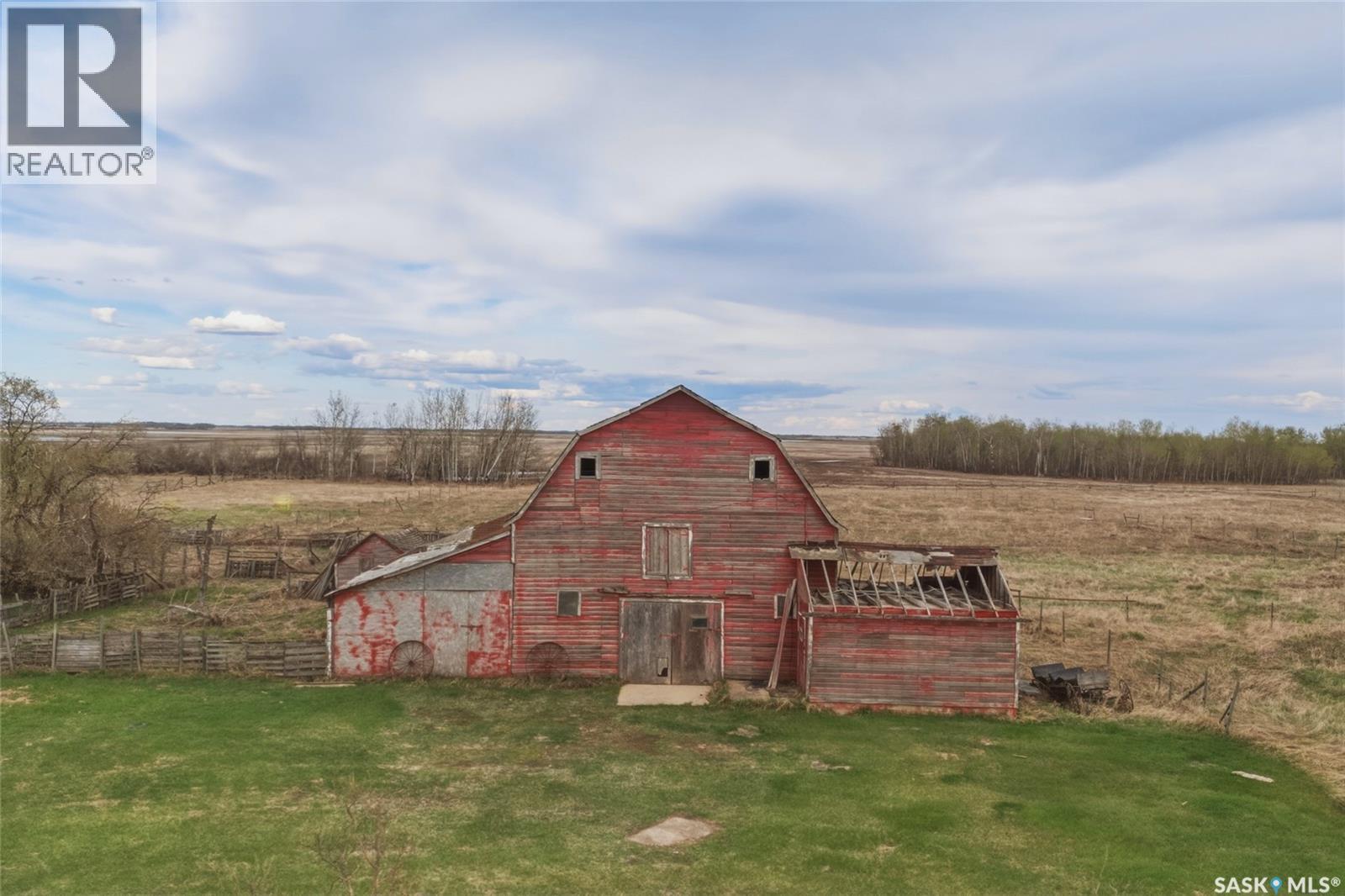 Hagel Acreage Rosthern - 10