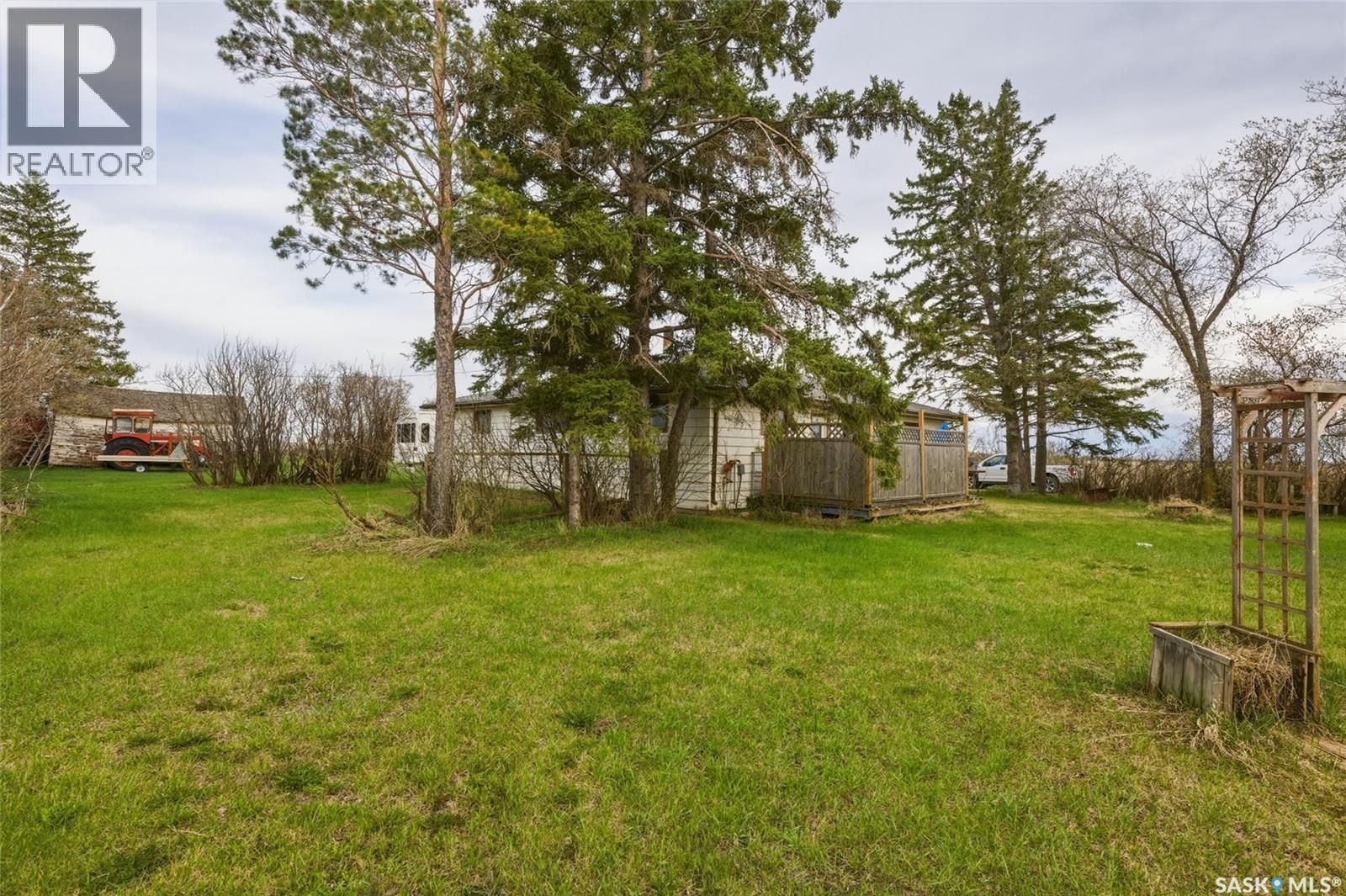 Hagel Acreage Rosthern - 22