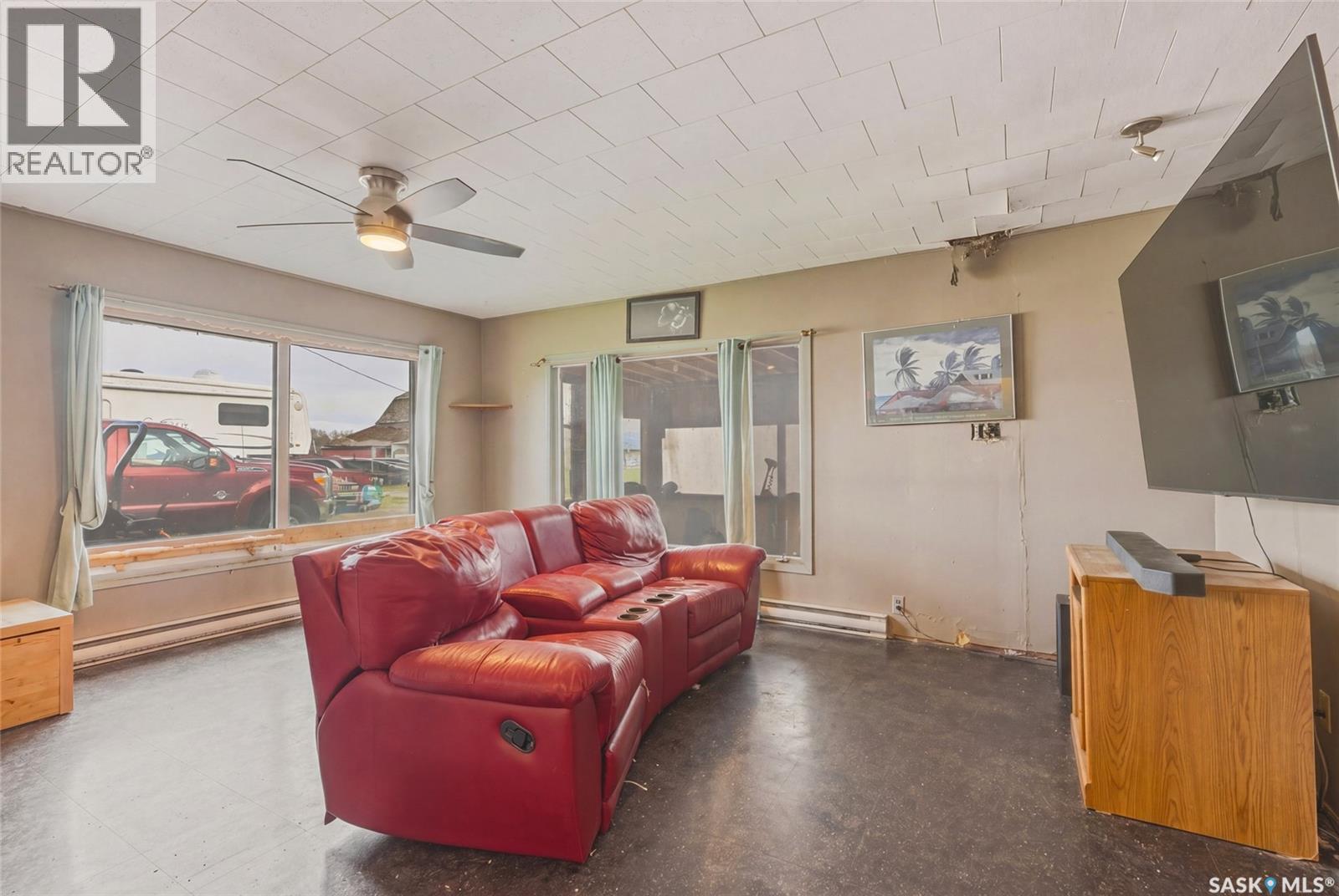 Hagel Acreage Rosthern - 41