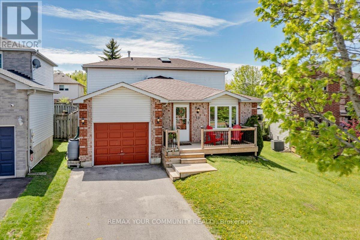 13 WADDINGTON CRESCENT - Image 2