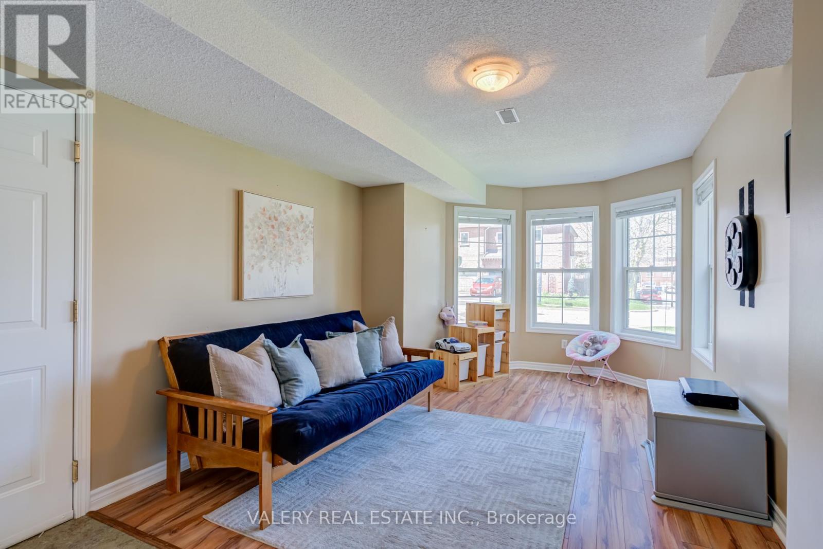 580 LEGRESLEY LANE - 21