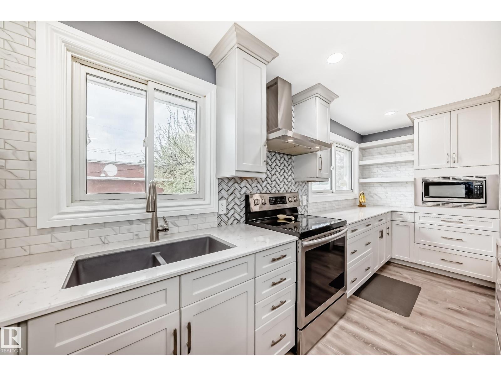 4006 115 AV NW - 11