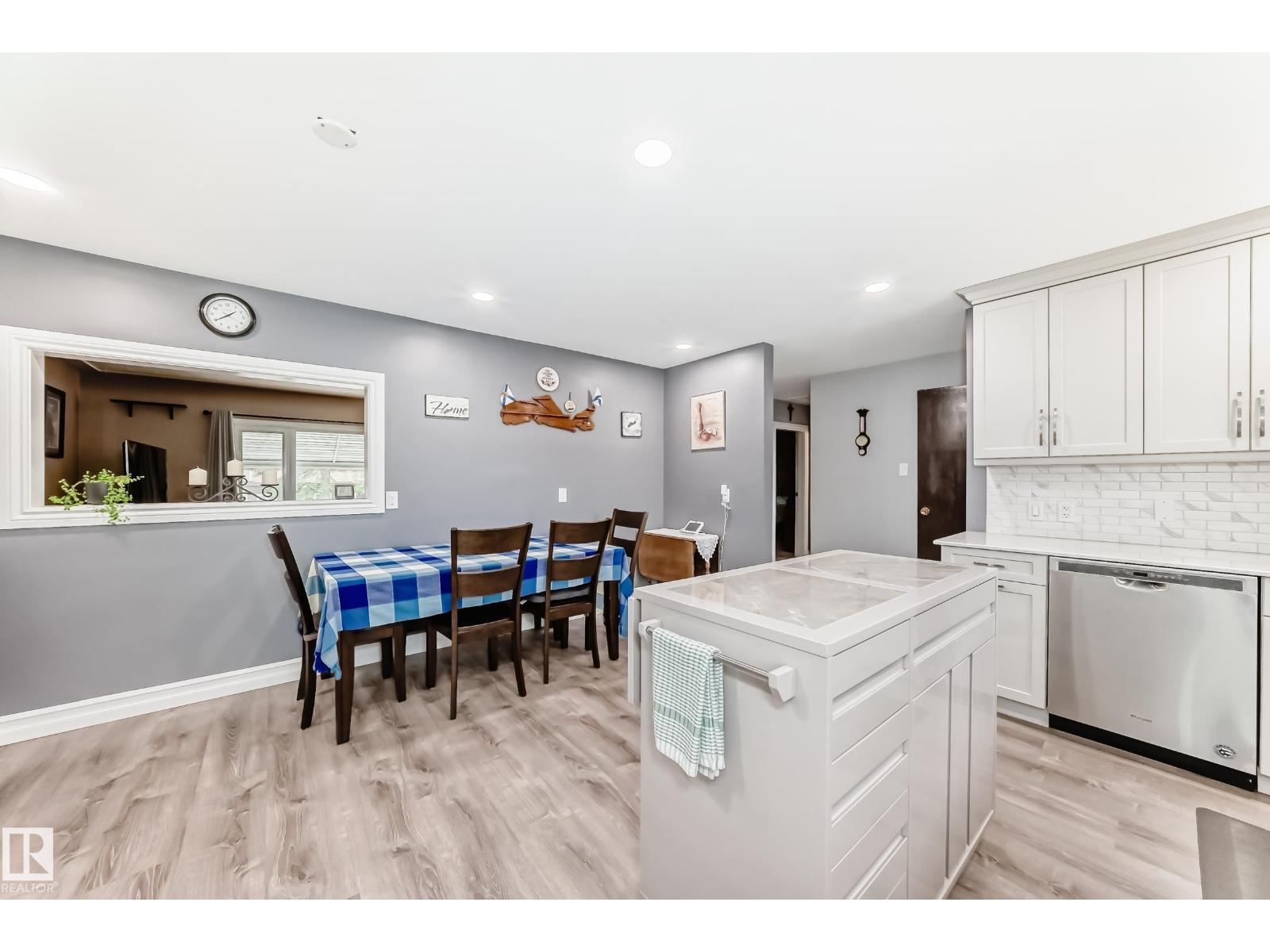 4006 115 AV NW - 13