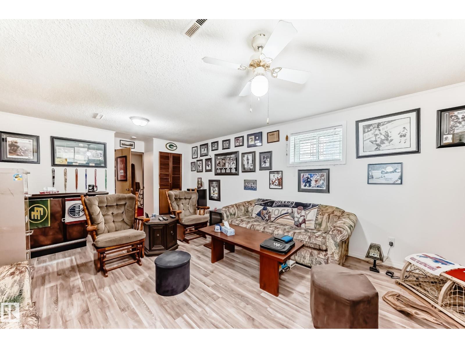 4006 115 AV NW - 30