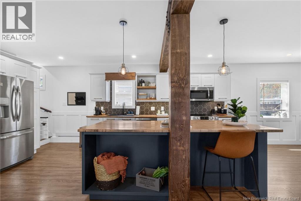 112 Pleasant Street - 13