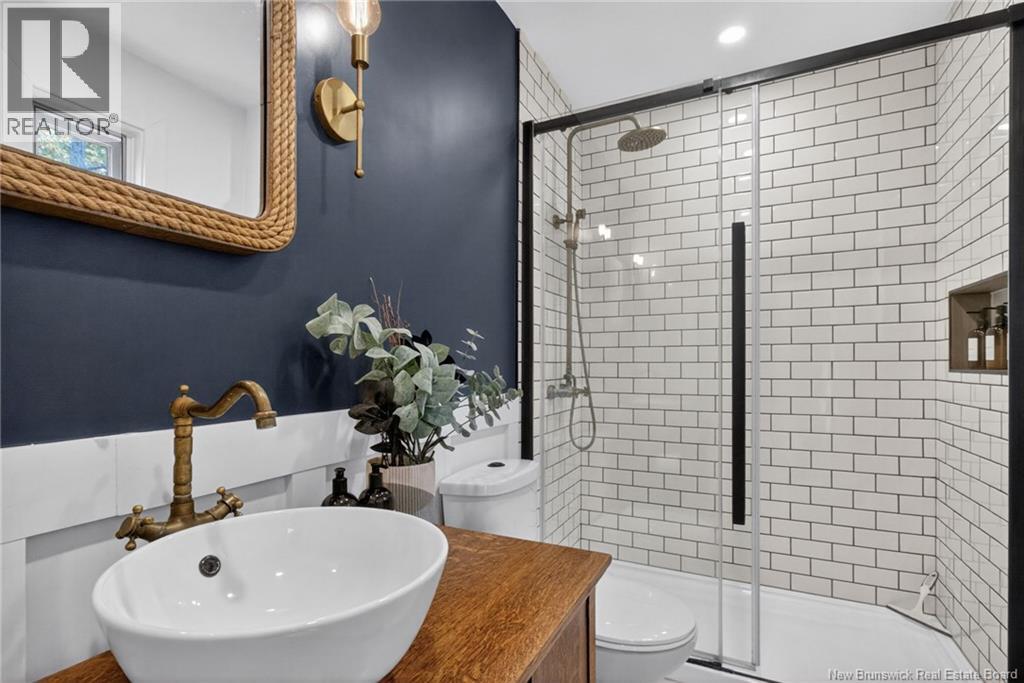 112 Pleasant Street - 35