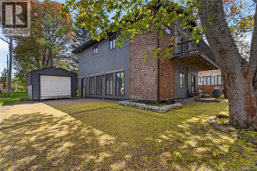 112 Pleasant Street - 42