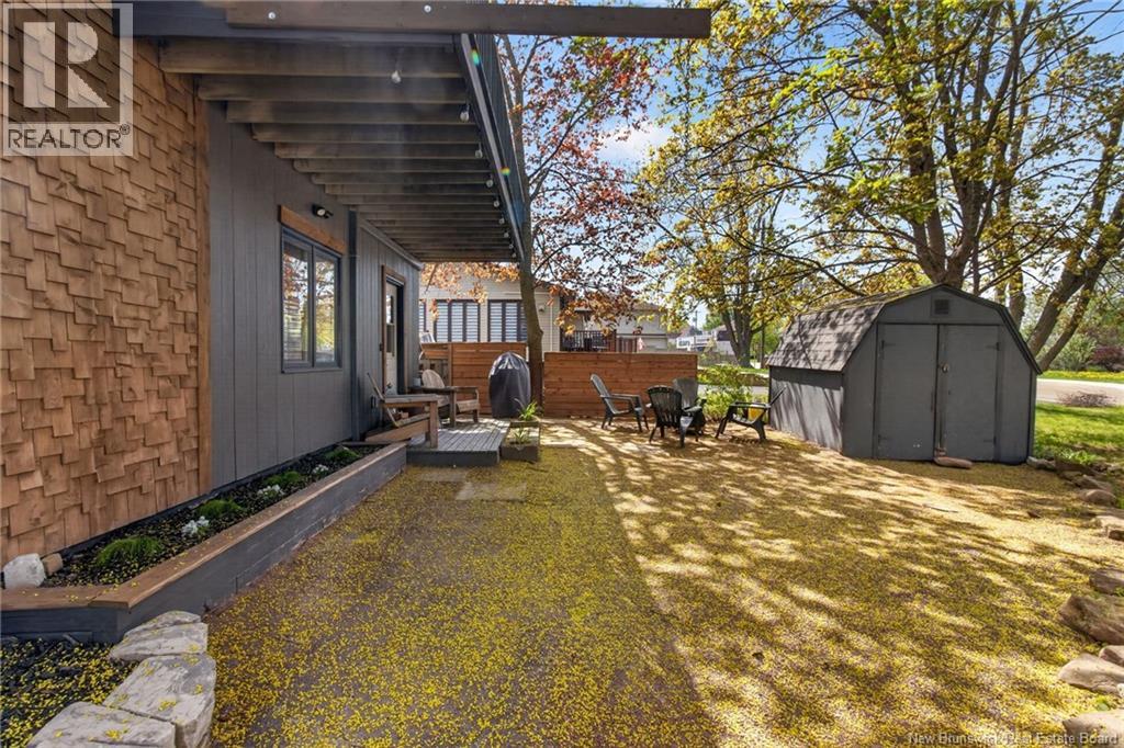 112 Pleasant Street - 46