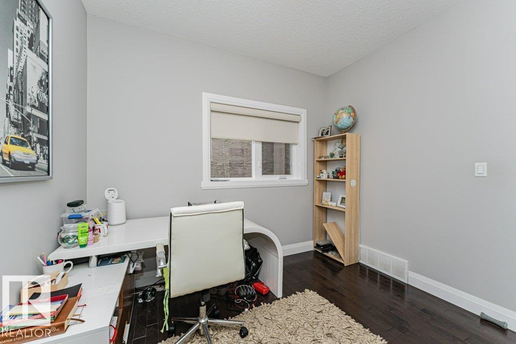 610 ALBANY WY NW - 21