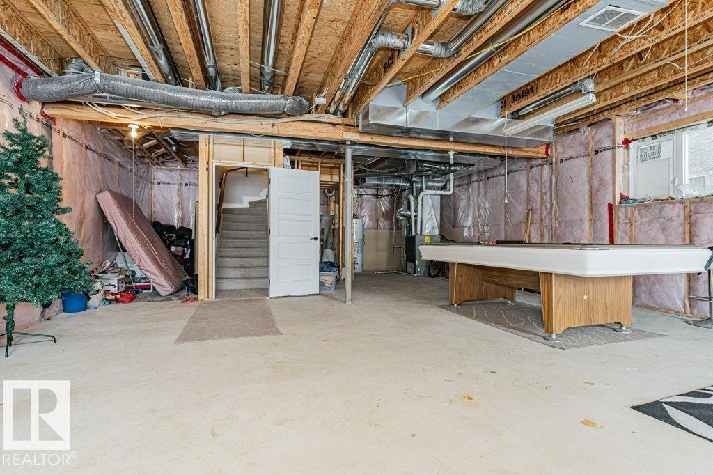 610 ALBANY WY NW - 48