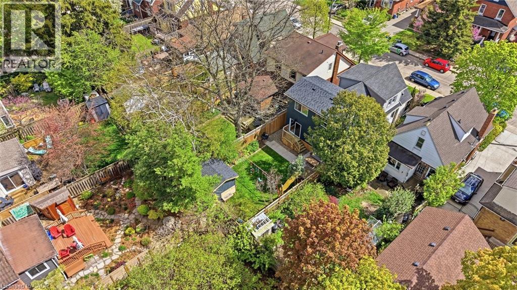 28 ROANOKE Road - 46