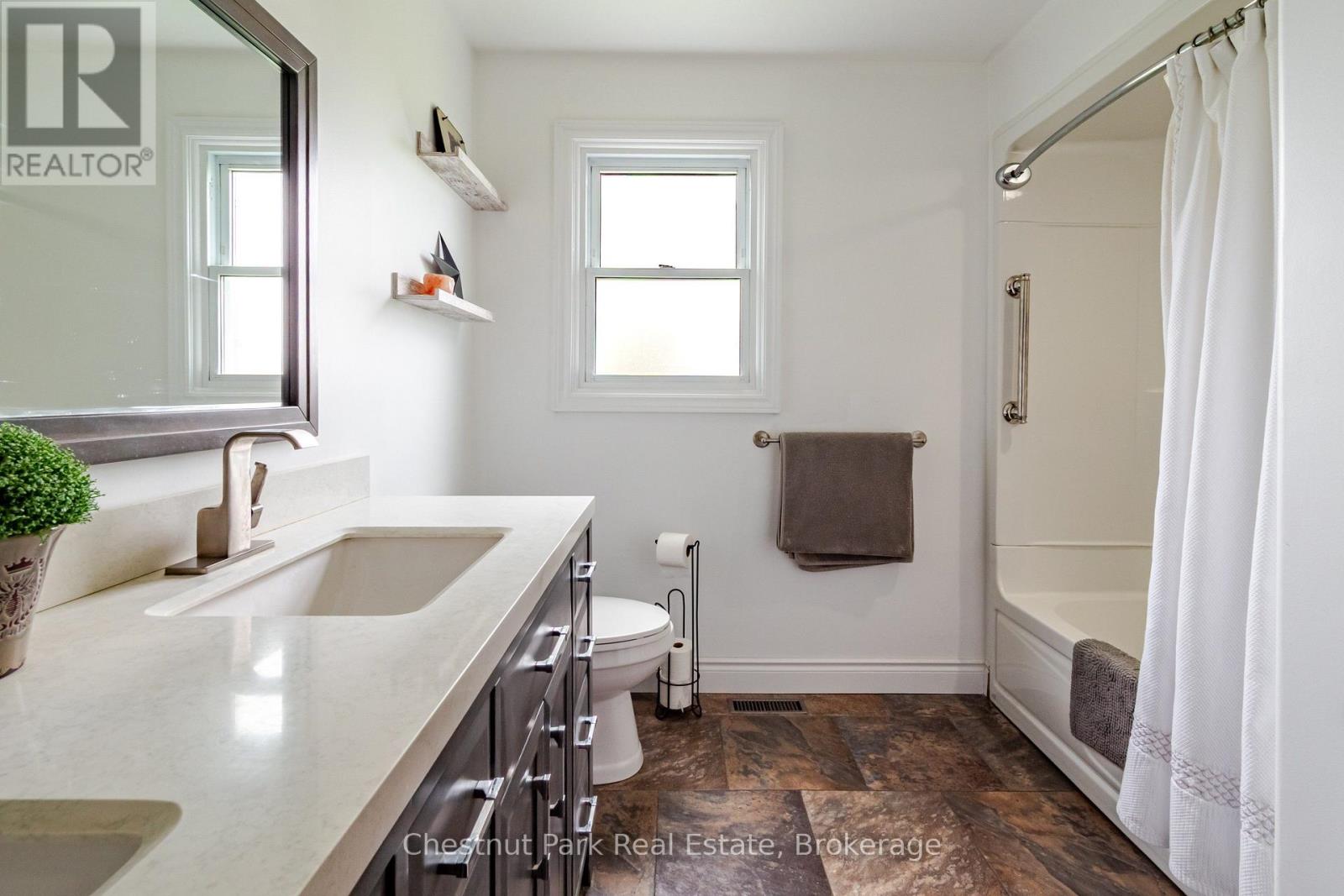 3932 BRUCE ROAD 6 - 15