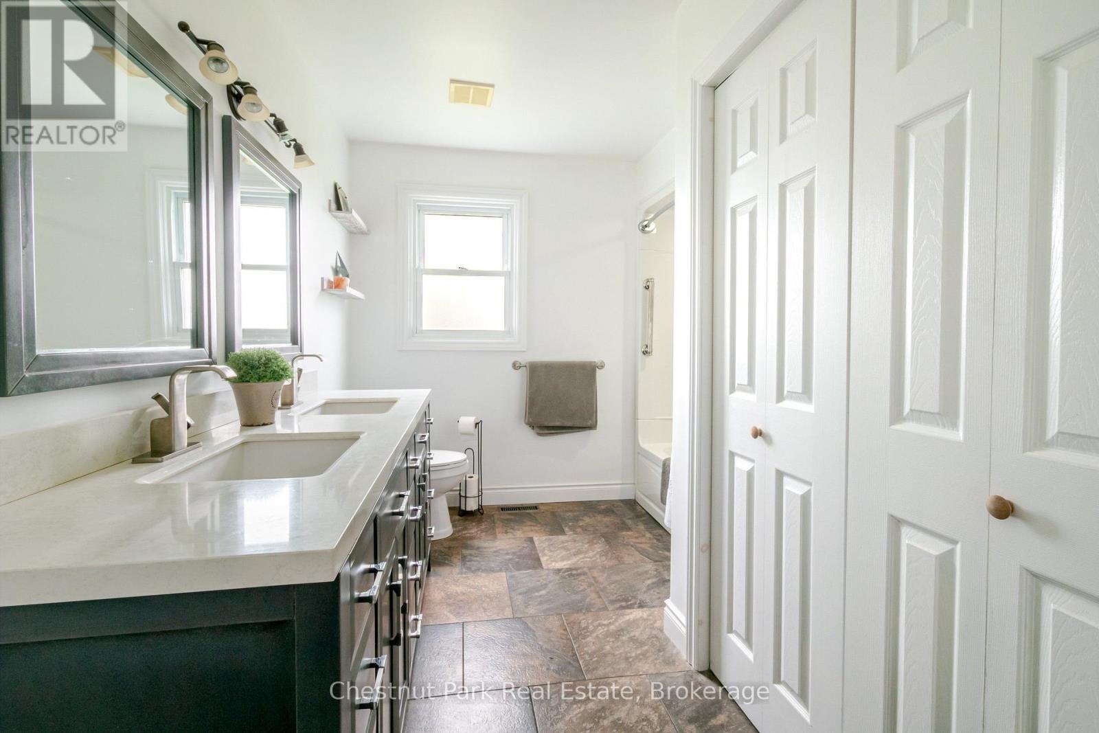 3932 BRUCE ROAD 6 - 16