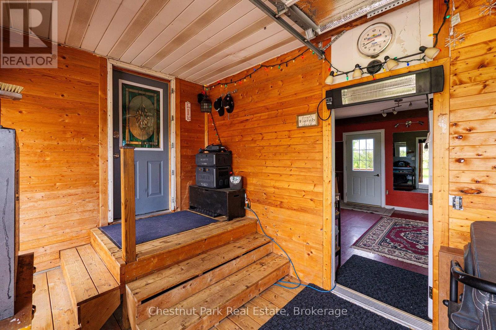 3932 BRUCE ROAD 6 - 29