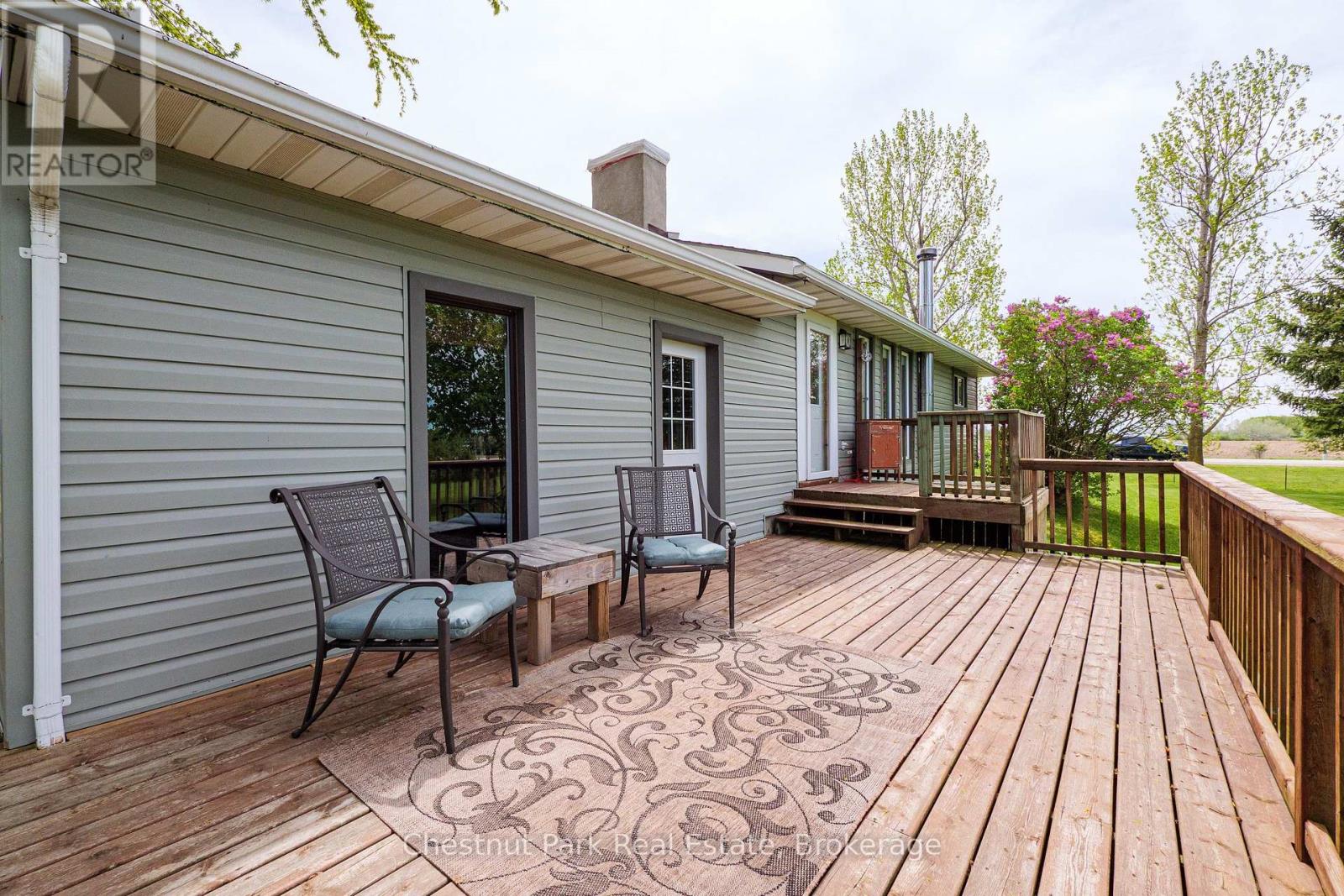 3932 BRUCE ROAD 6 - 32