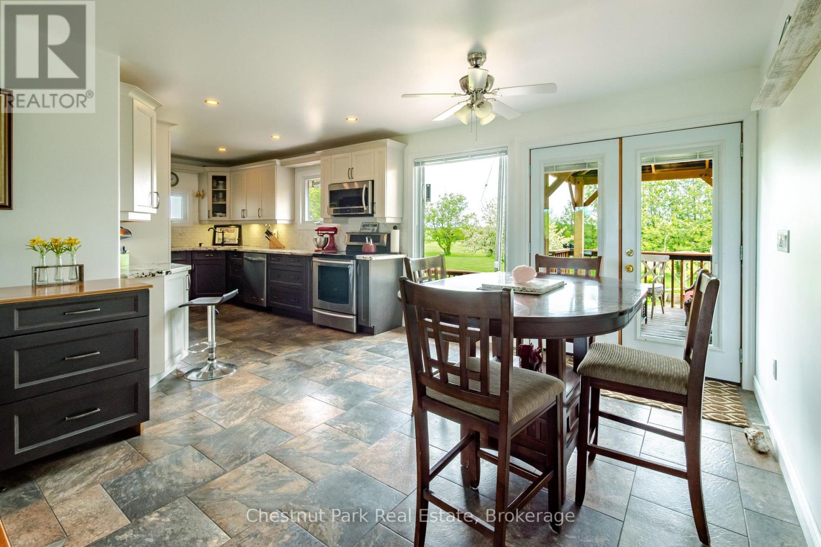 3932 BRUCE ROAD 6 - 9