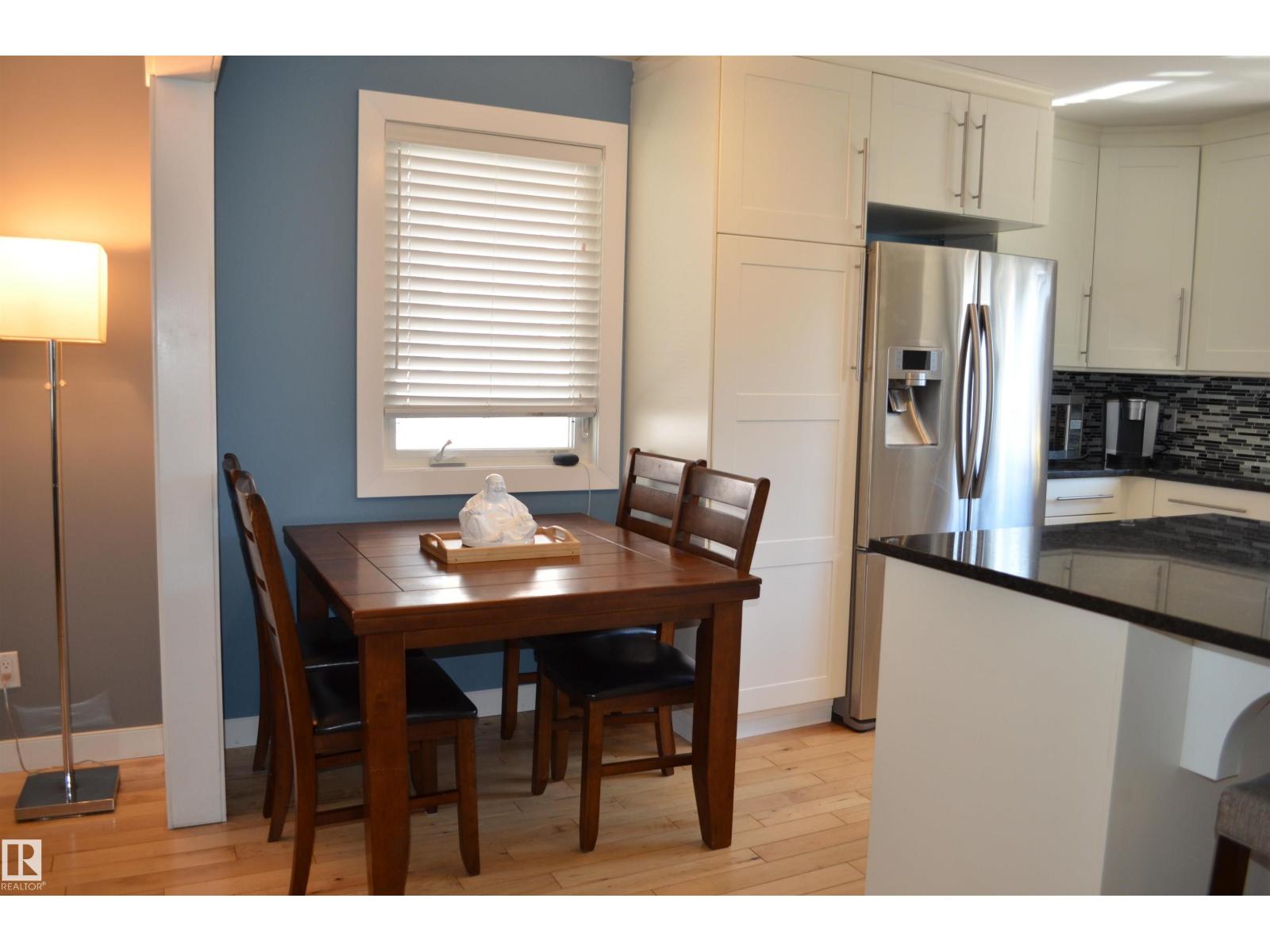 10527 81 ST NW - 8