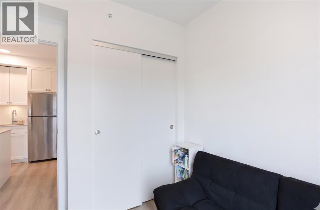 #902 123 4 Street NE - 13