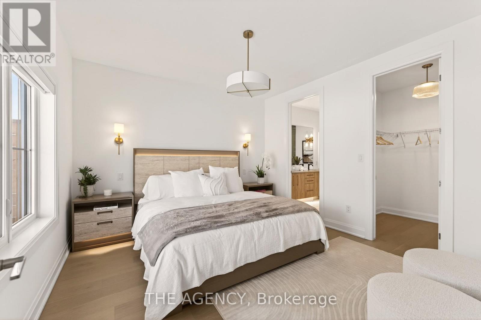 #70F 574 SENECA DRIVE - 10
